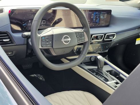 New 2026 Nissan Sentra SL w/ Floor Mat Package image 4