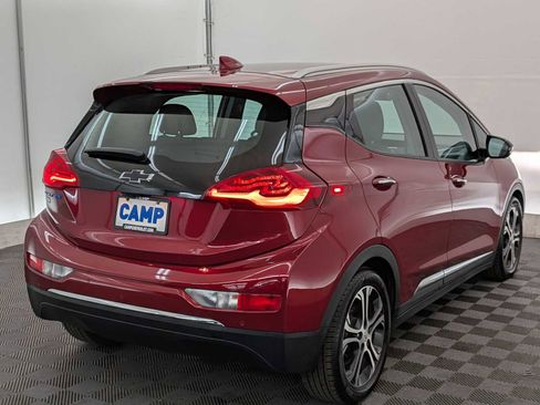 Used 2021 Chevrolet Bolt Premier w/ Infotainment Package image 6