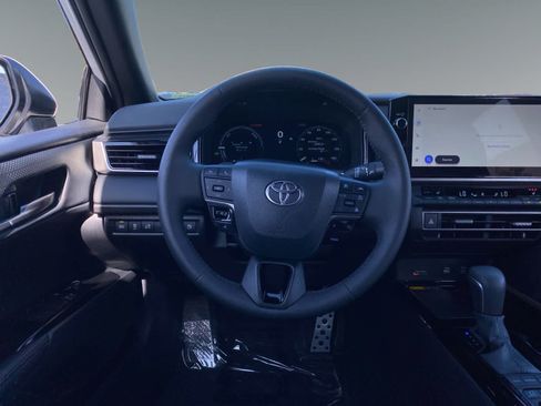 Used 2026 Toyota Camry XSE FWD image 12