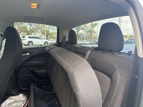 Used 2019 Chevrolet Colorado LT image 14