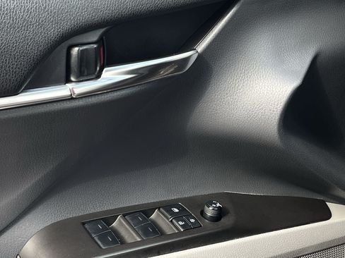 Used 2024 Toyota Camry SE FWD image 21