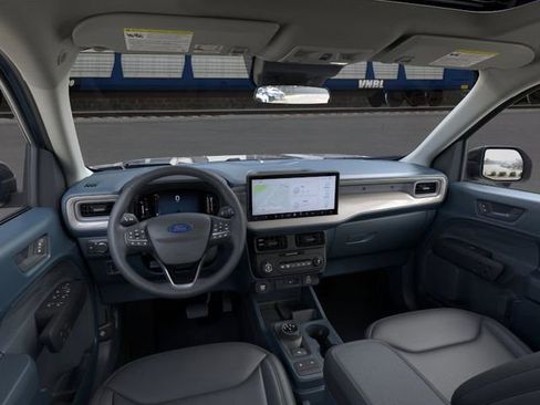 New 2026 Ford Maverick Lariat image 9