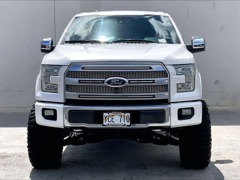 Used 2015 Ford F150 Platinum w/ Equipment Group 701A Luxury AWD/4WD image 6