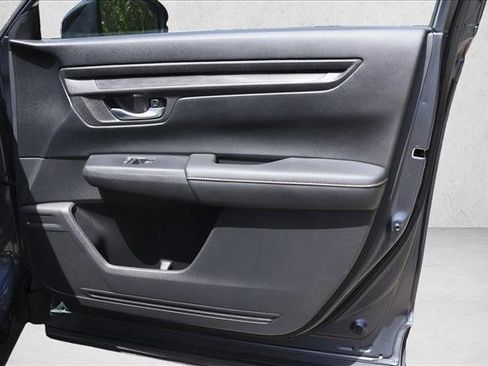 Used 2025 Honda CR-V Sport-L image 30