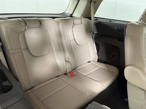 Used 2021 Lincoln Aviator Grand Touring w/ Elements Package Plus image 17