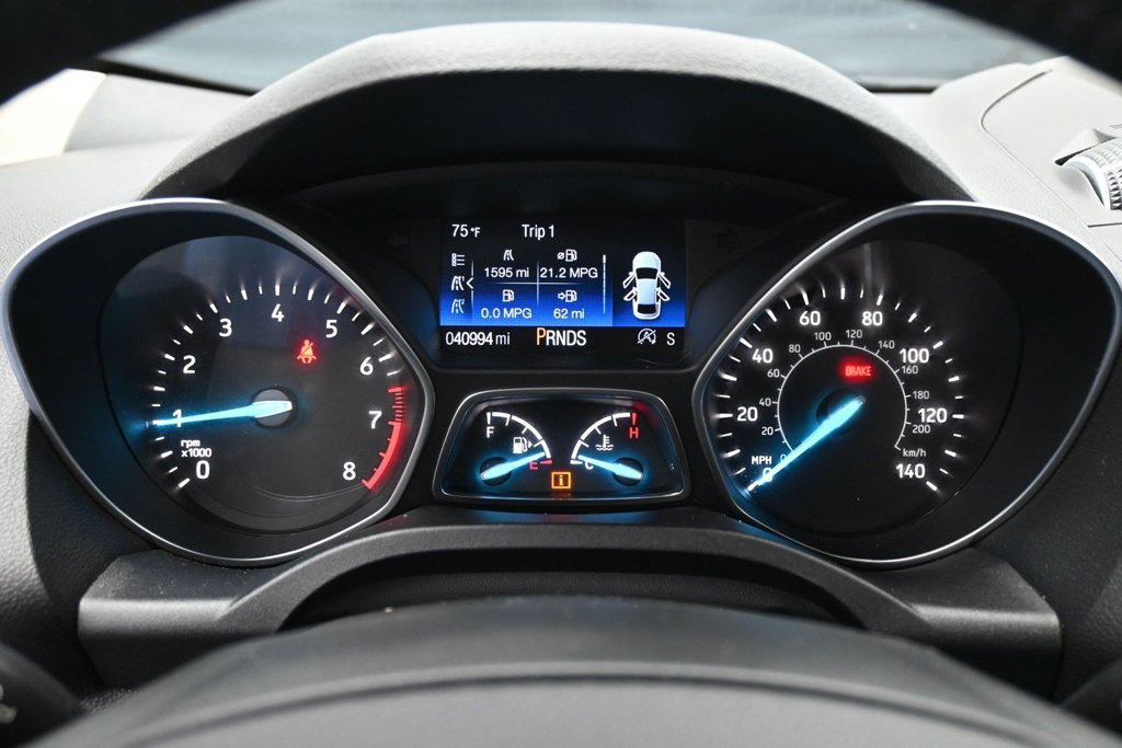 Used 2017 Ford Escape Titanium FWD image 13
