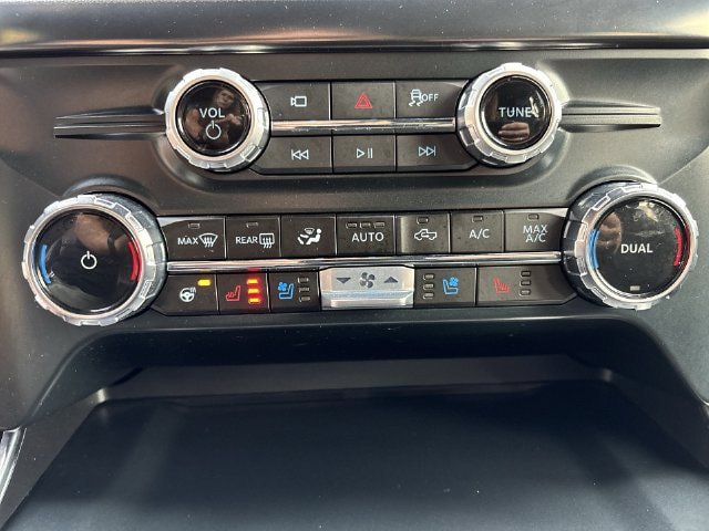 Certified 2025 Ford F150 Raptor AWD/4WD image 19