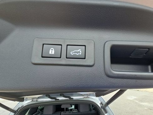 Certified 2026 Subaru Forester Premium AWD/4WD image 34