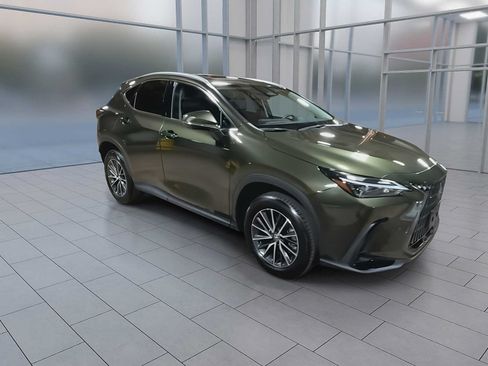 Used 2025 Lexus NX 350 AWD w/ Accessory Package (2T) image 2