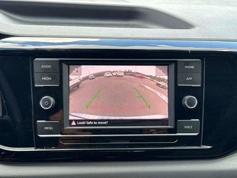 Used 2022 Volkswagen Taos S FWD image 21