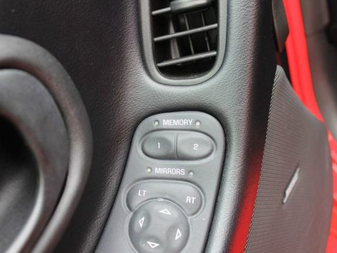 Used 1998 Chevrolet Corvette Convertible w/ Performance Handling Pkg image 25