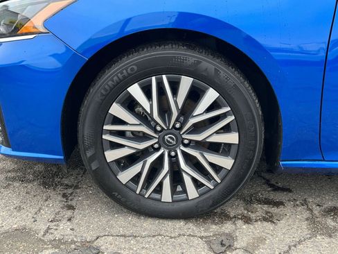 Used 2025 Nissan Altima 2.5 SV image 27