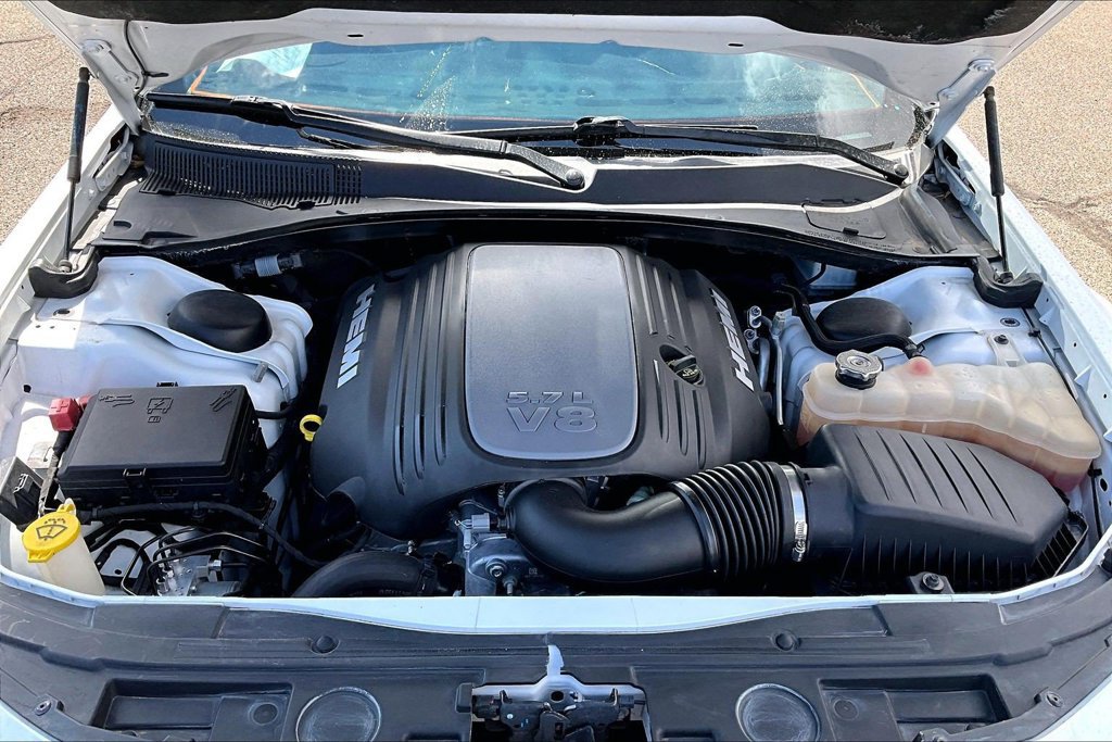 Used 2023 Chrysler 300 S w/ Comfort Group RWD image 29