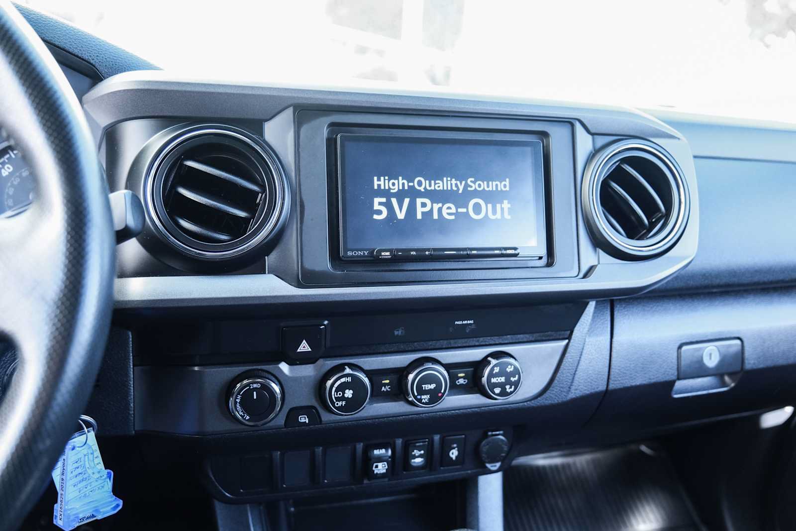 Used 2019 Toyota Tacoma TRD Off-Road AWD/4WD image 42