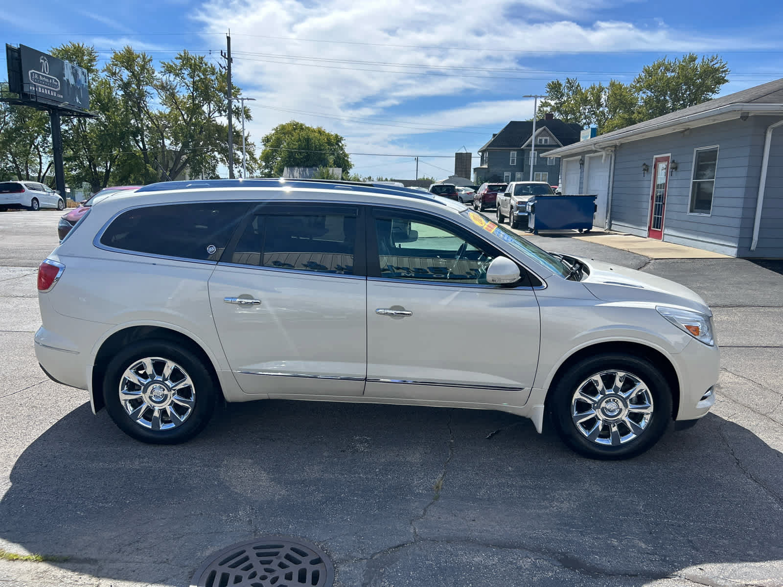 Used 2014 Buick Enclave Leather AWD/4WD image 3