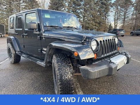 Used 2009 Jeep Wrangler Unlimited Sahara w/ Trailer Tow Group image 2