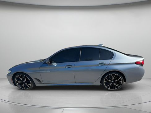 Used 2021 BMW 530i w/ M Sport Package RWD image 18