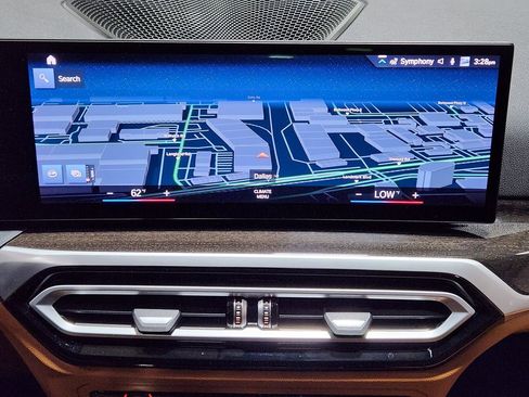 Used 2023 BMW 330i Sedan w/ Premium Package image 35