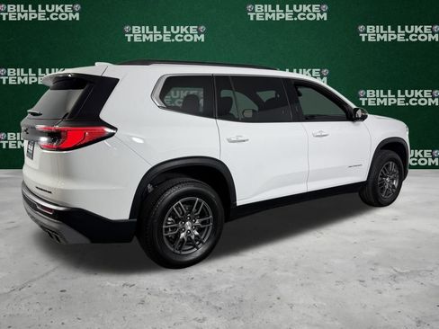 Used 2025 GMC Acadia Elevation image 5