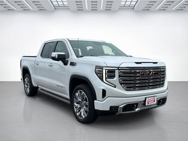 Used 2024 GMC Sierra 1500 Denali AWD/4WD image 2