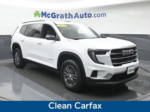 Used 2025 GMC Acadia Elevation image 2