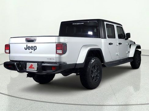 Used 2023 Jeep Gladiator Sport AWD/4WD image 6