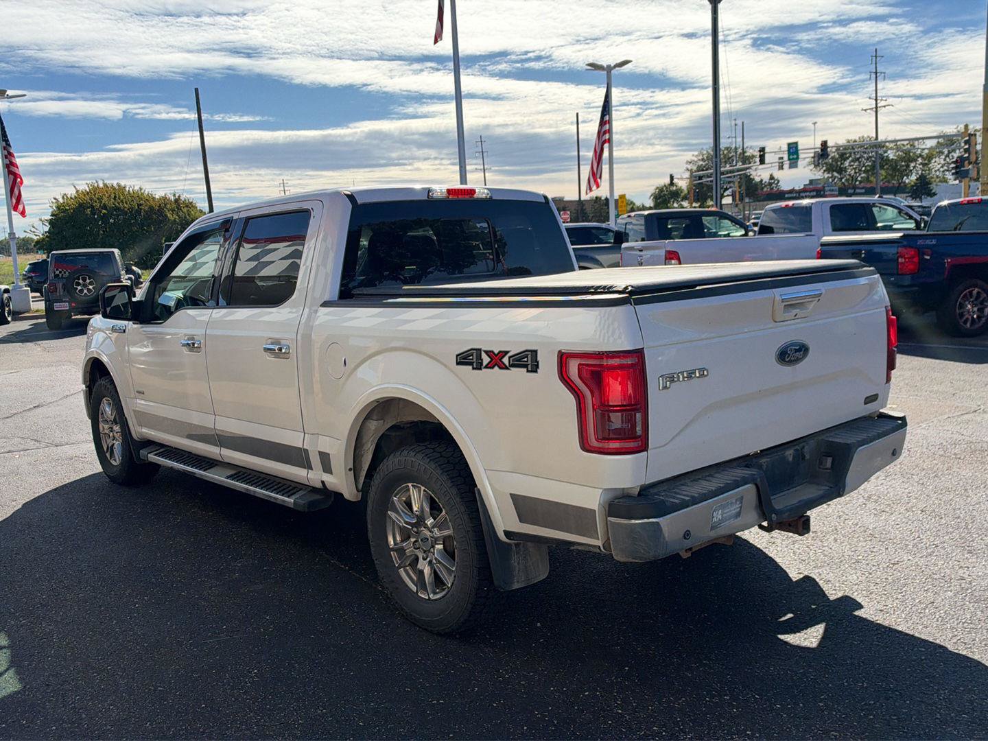 Used 2015 Ford F150 Lariat w/ Equipment Group 502A Luxury AWD/4WD image 2