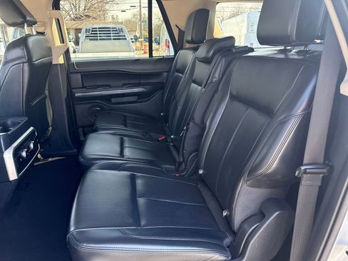 Used 2024 Ford Expedition Max XLT image 17