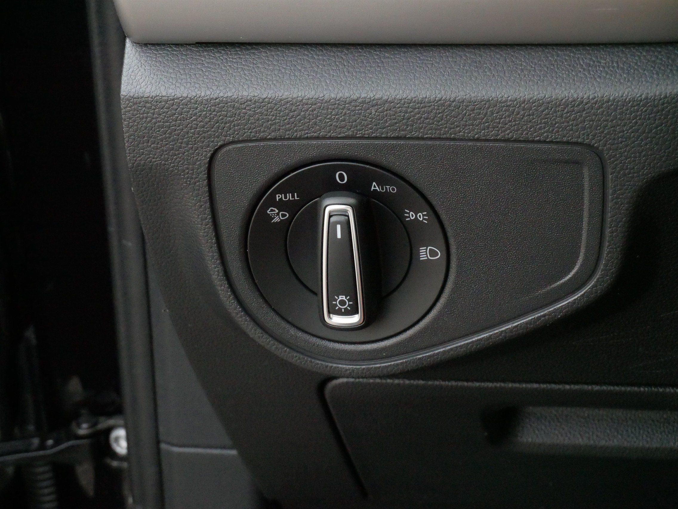 Certified 2023 Volkswagen Atlas SEL AWD/4WD image 27