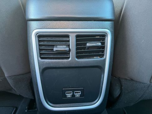 Used 2023 Dodge Charger SXT image 24