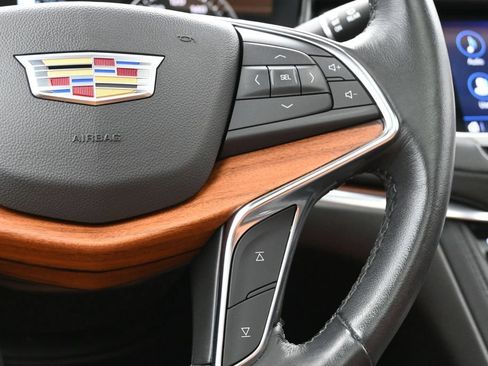 Certified 2023 Cadillac XT5 Premium Luxury AWD/4WD image 16