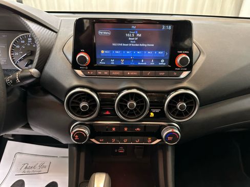 Certified 2022 Nissan Sentra S image 5