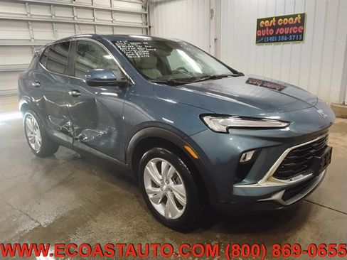 Used 2025 Buick Encore GX Preferred w/ Comfort Package image 1