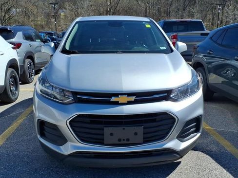 Used 2019 Chevrolet Trax LS w/ Tint and Cruise Package image 2