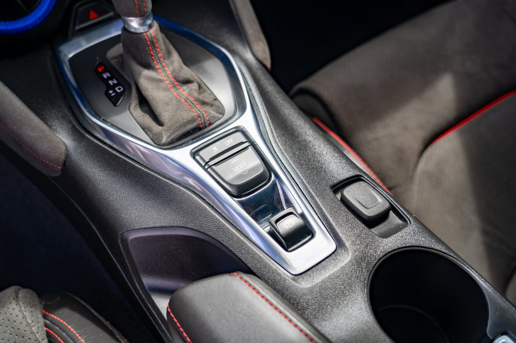 Used 2021 Chevrolet Camaro ZL1 RWD image 22