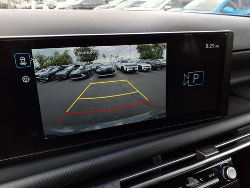 Used 2025 Hyundai Tucson SEL FWD image 19