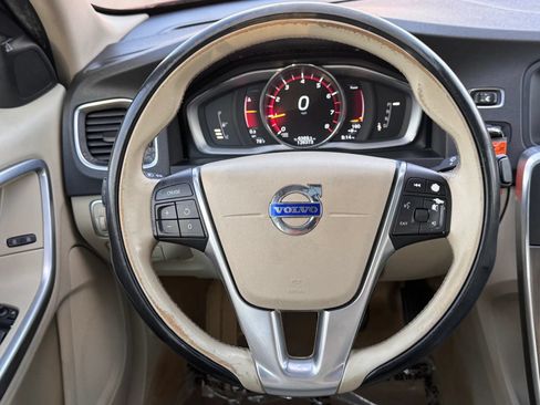 Used 2015 Volvo S60 T5 Premier FWD image 3