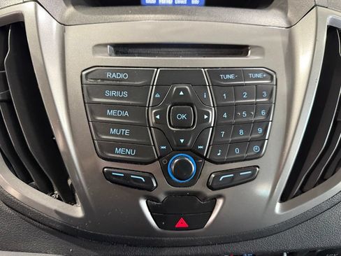 Used 2015 Ford Transit 350 XLT RWD image 31