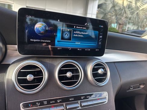 Used 2019 Mercedes-Benz C 300 Sedan image 4