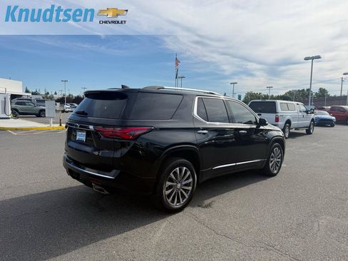 Used 2023 Chevrolet Traverse Premier w/ LPO, Floor Liner Package AWD/4WD image 7