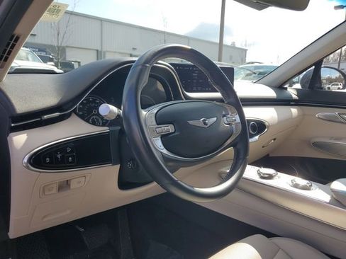 Used 2022 Genesis GV70 2.5T w/ Select Package image 21