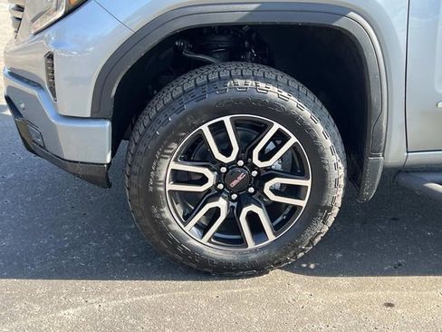 New 2026 GMC Sierra 1500 AT4 w/ AT4 Premium Package image 10