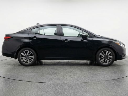 Used 2025 Nissan Versa SV FWD image 11