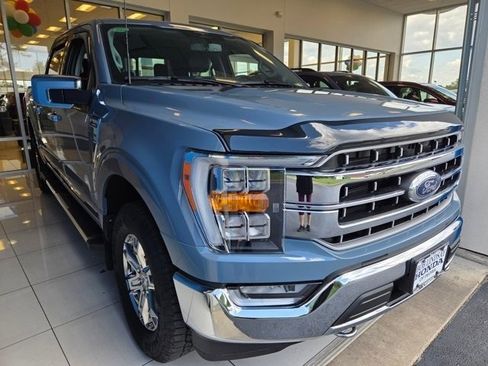 Used 2023 Ford F150 Lariat image 3