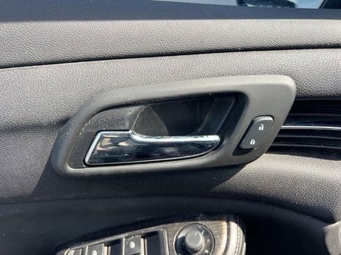 Used 2016 Chevrolet Malibu LT w/ Power Convenience Package image 25