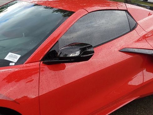 Used 2021 Chevrolet Corvette Stingray Premium Conv w/ Z51 Performance Package image 14