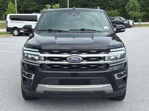 Used 2024 Ford Expedition Limited RWD image 3
