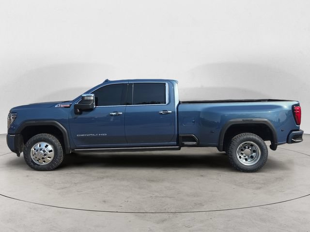 Used 2024 GMC Sierra 3500 Denali w/ Denali Reserve Package AWD/4WD image 8