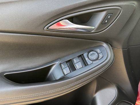 Used 2023 Buick Encore GX Preferred image 17