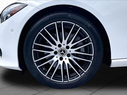 Used 2024 Mercedes-Benz C 300 4MATIC Sedan image 11